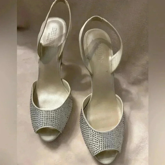 David’s Bridal Jessa Rhinestone Heels Slingback Crystal Peep Toe Womens Size 8.5 - Picture 1 of 7